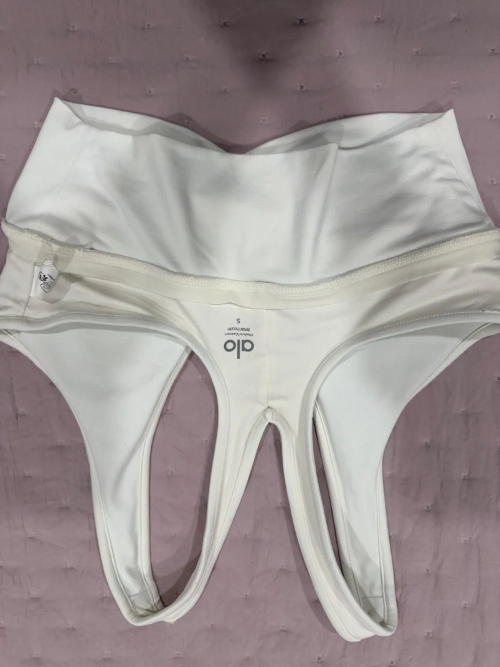 Alo Yoga Wild Thing Bra